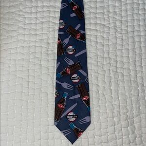 Chick-fil-A Tie Truetts Grill